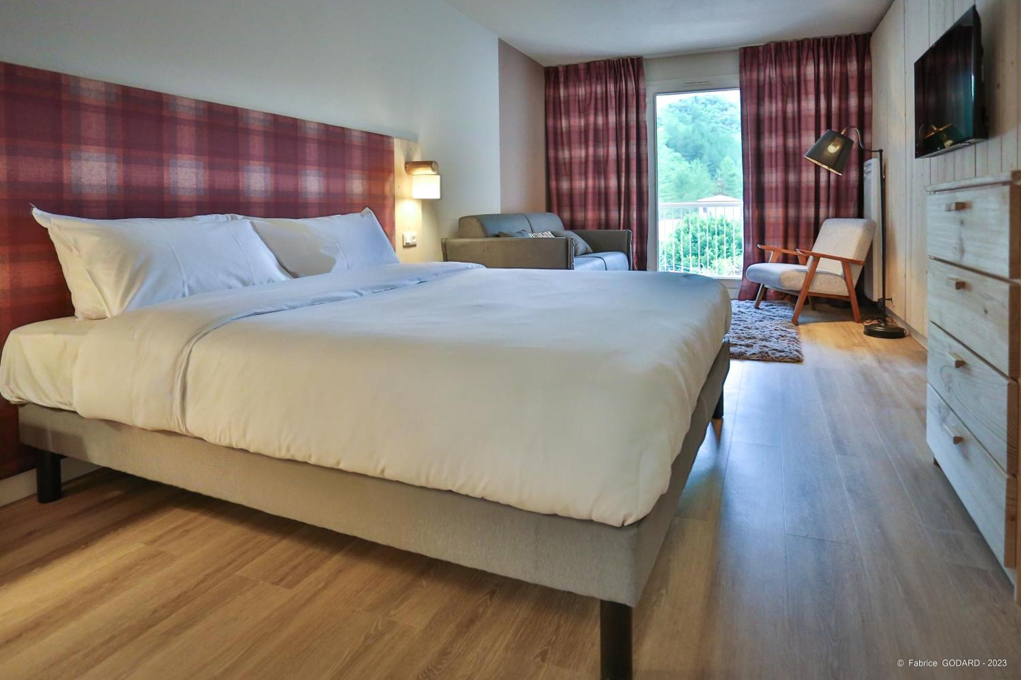 Hotel Le Refuge Des Sources ديني-ليه-بان المظهر الخارجي الصورة