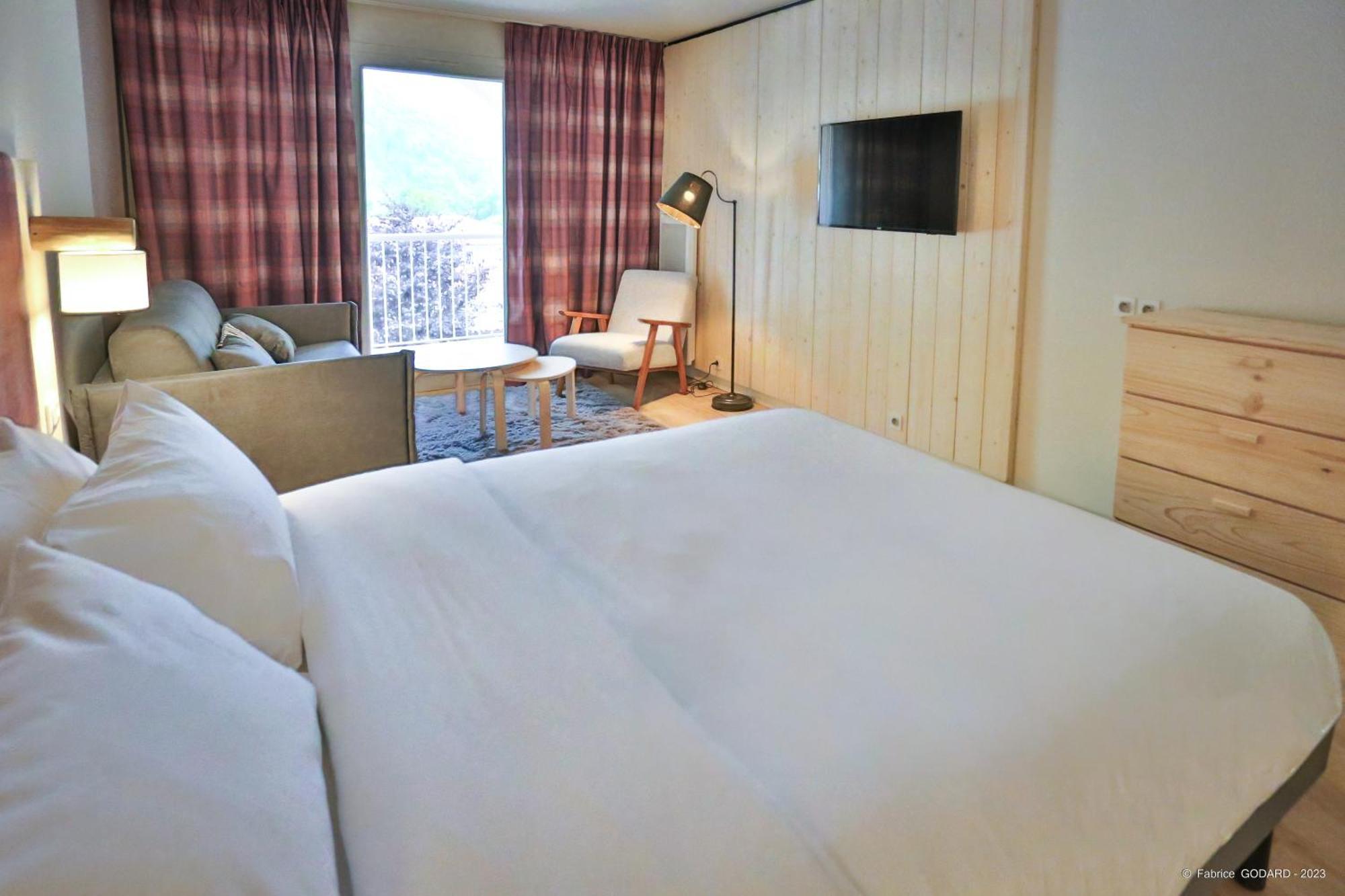 Hotel Le Refuge Des Sources ديني-ليه-بان المظهر الخارجي الصورة
