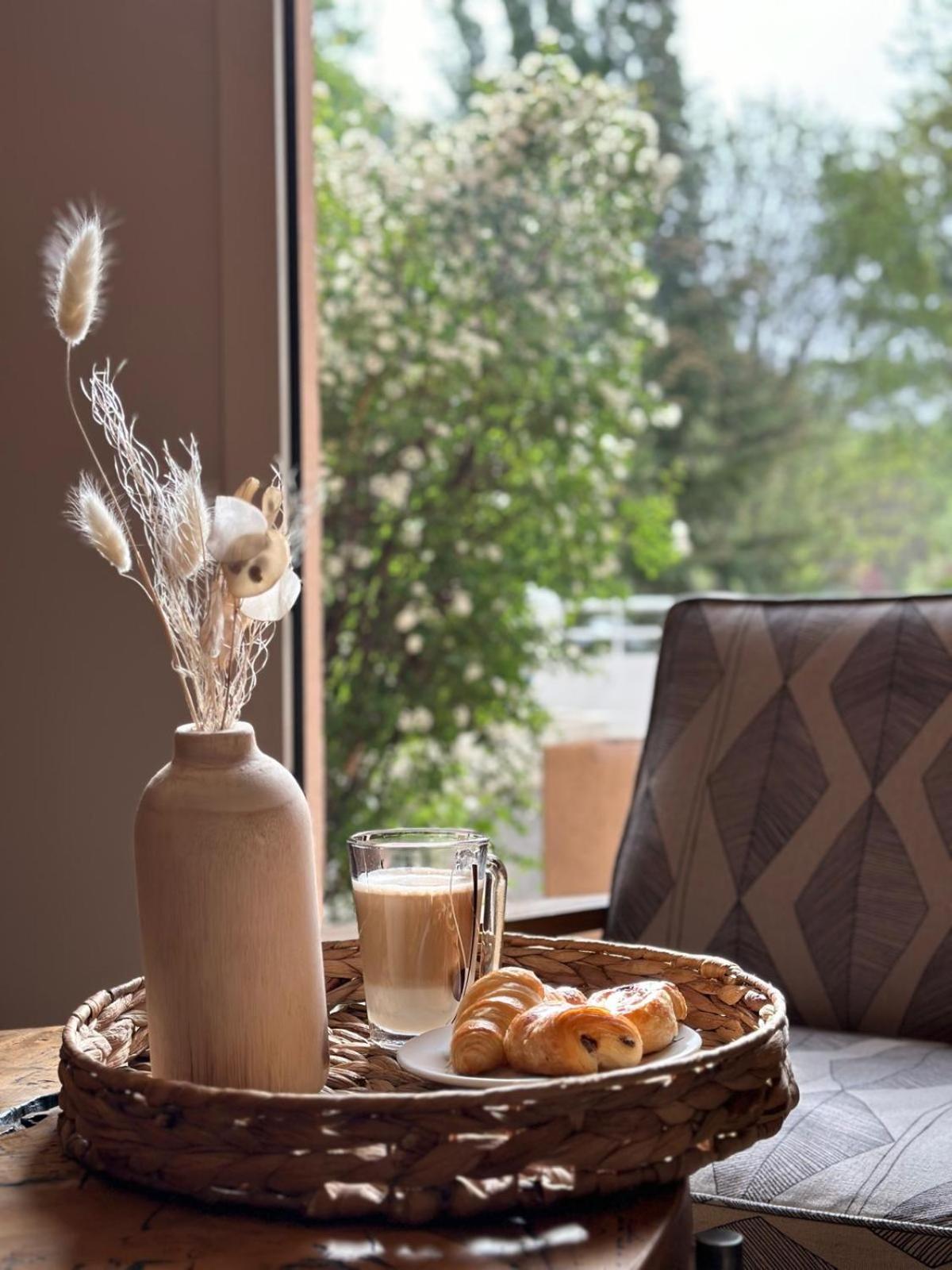 Hotel Le Refuge Des Sources ديني-ليه-بان المظهر الخارجي الصورة